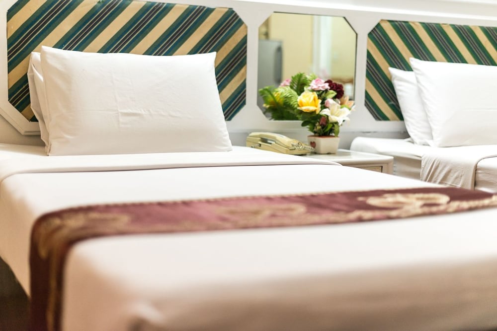 Фото Seashore Pattaya Resort