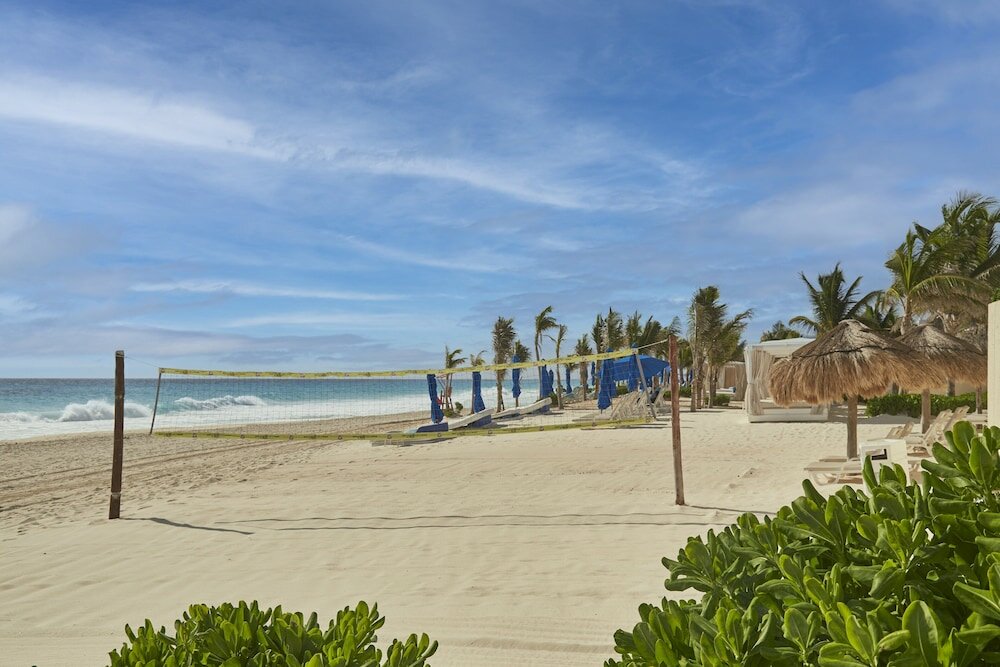 Фото Live Aqua Beach Resort Cancún - Adults Only - All Inclusive