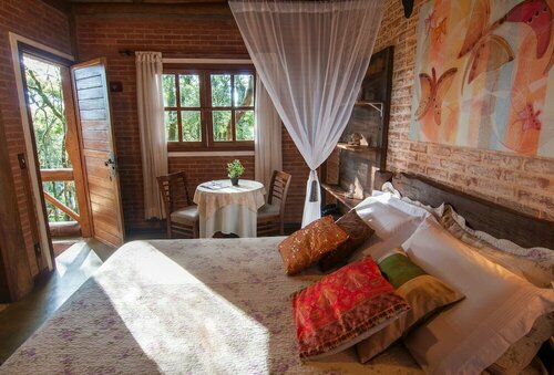 Внешний вид отеля Pousada Alto da Neblina в Камандукаии, фото 1