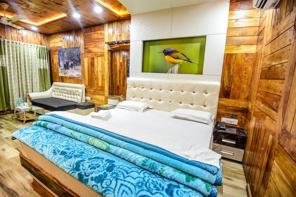 Фото Aranya Jungle Resort