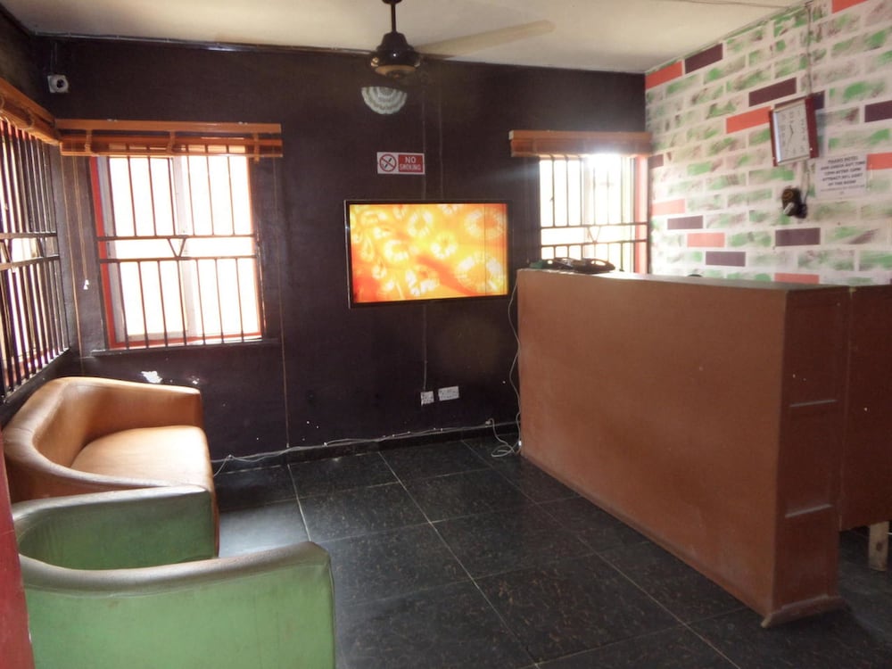 Фото отеля 3