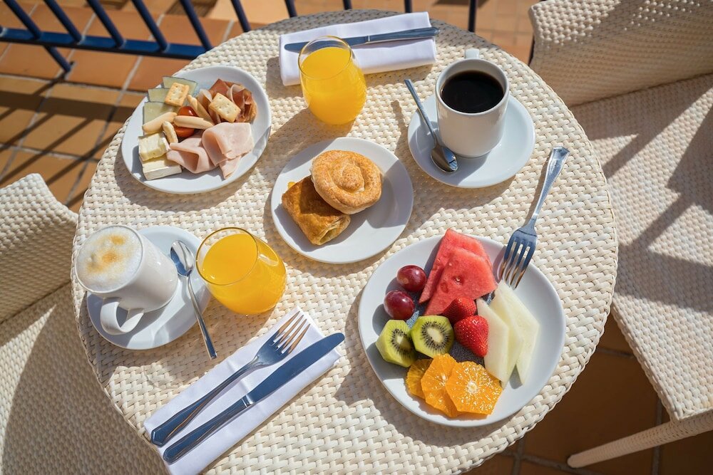 Фото Hotel Guadalmina