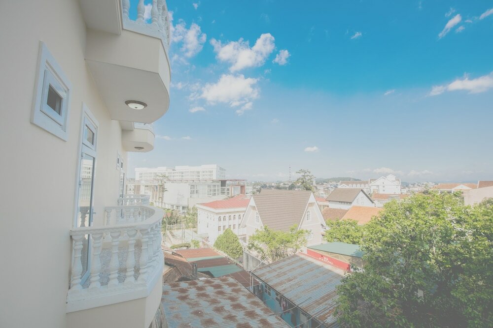 Фото Dalat Boutique Hotel
