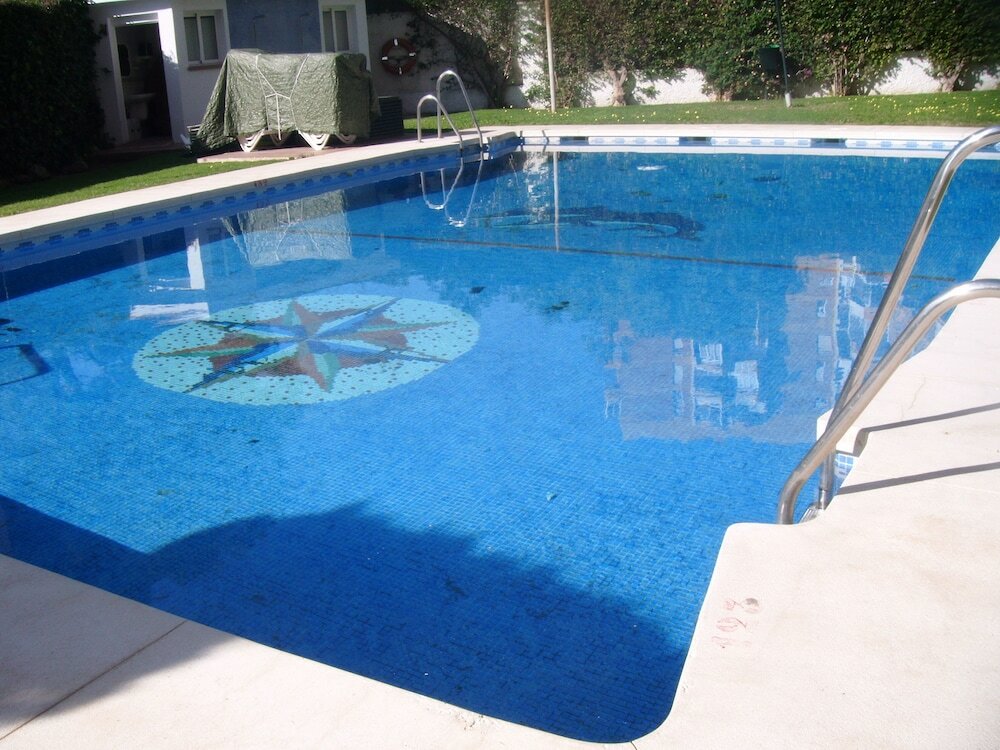 Фото Studio Low Cost Corinto Estudio