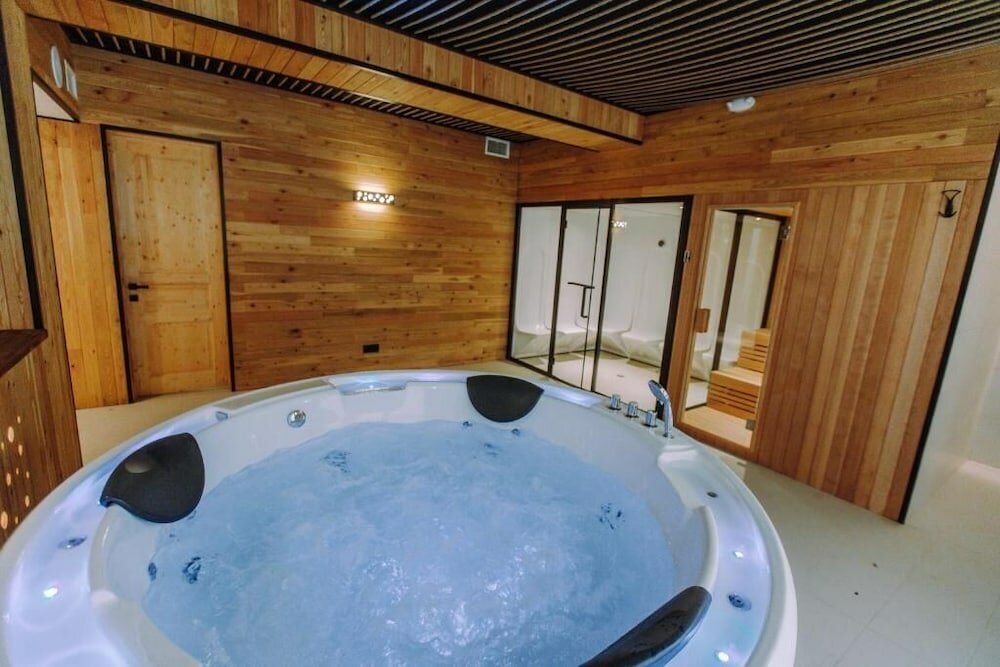 Фото Boutique Hotel Kviria