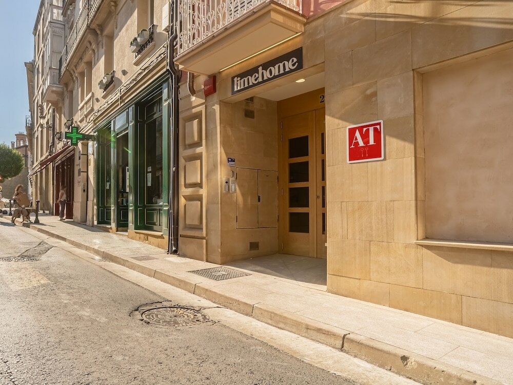 Фото Limehome Haro Calle de la Vega