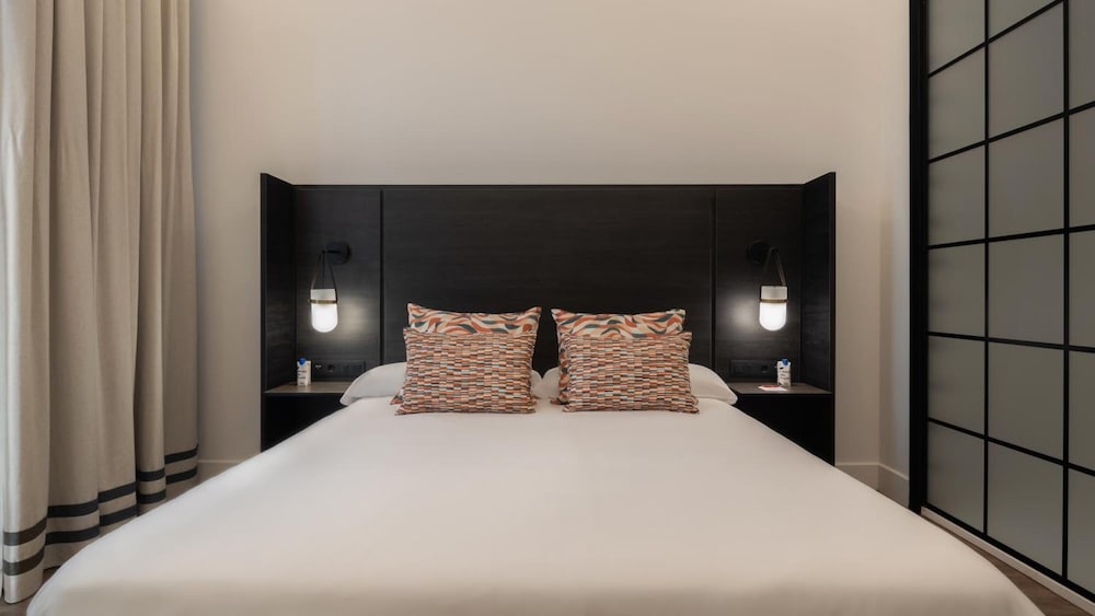 Фото Toc Hostel Málaga