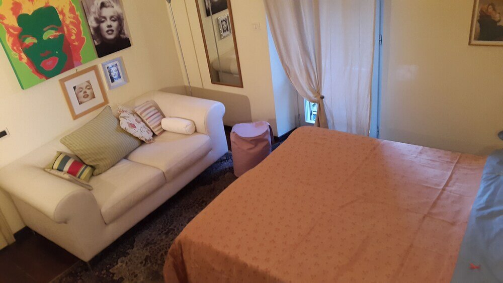 Фото B&b Rossierossi