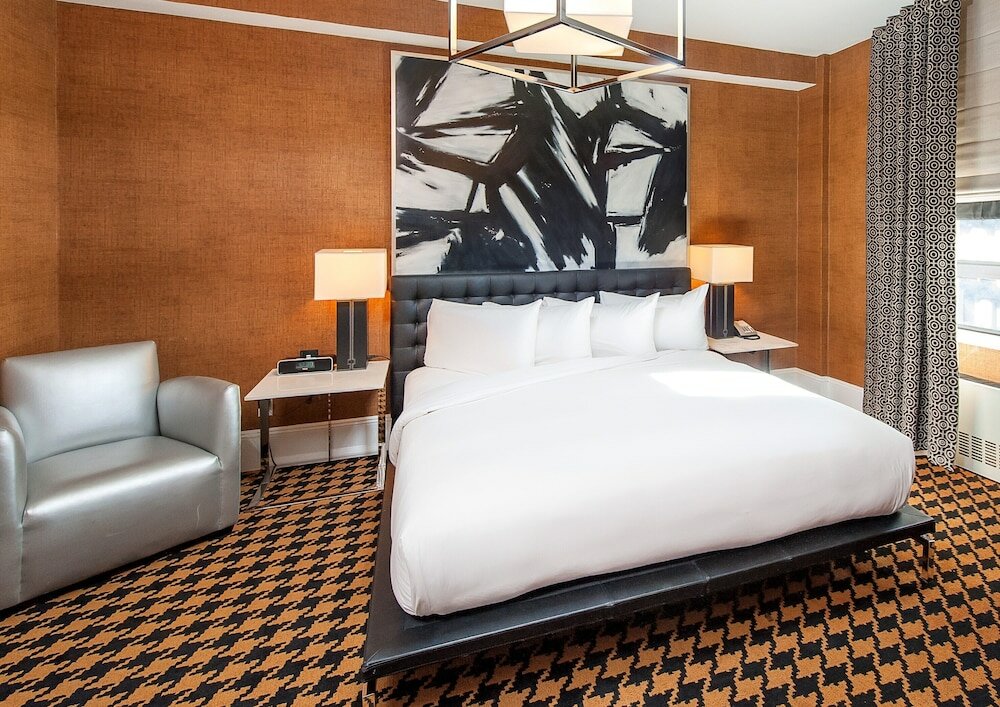 Фото Ameritania Hotel at Times Square