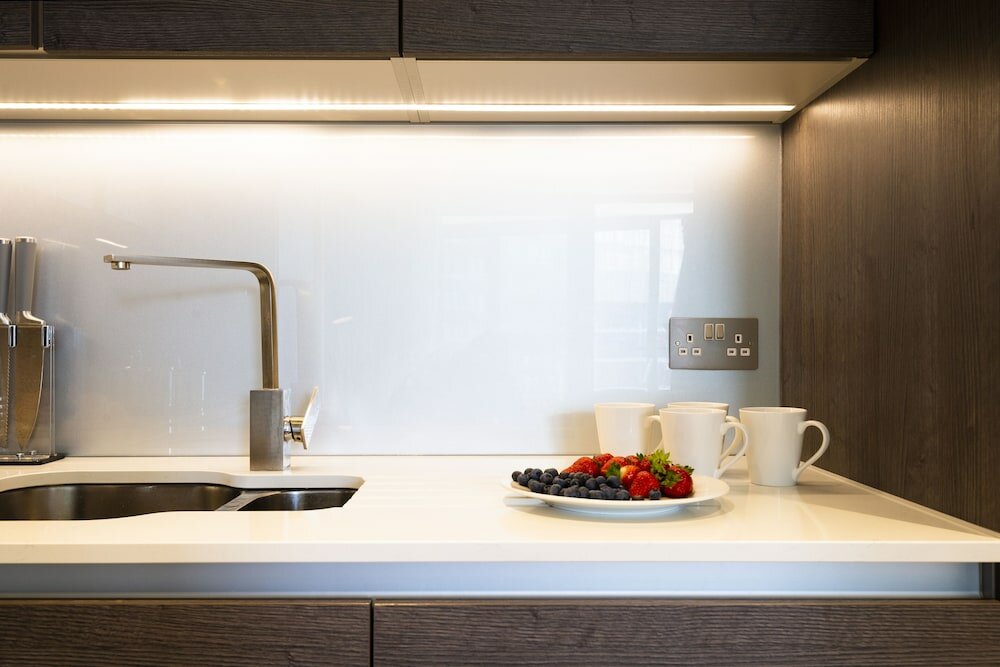 Фото Stunning 1 Bed Apartment at Kings Cross - St Pancras