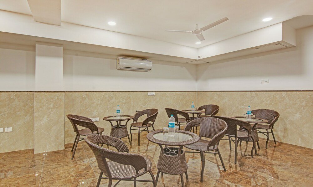 Фото Treebo Aviraj Inn