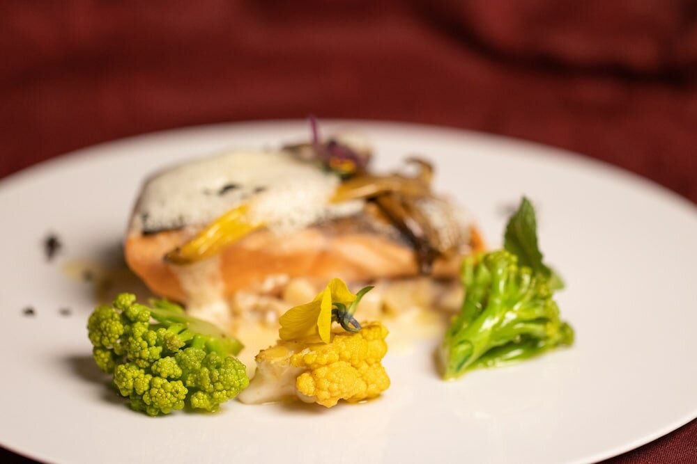 Фото Hôtel & SPA du Domaine des Thômeaux, The Originals Relais