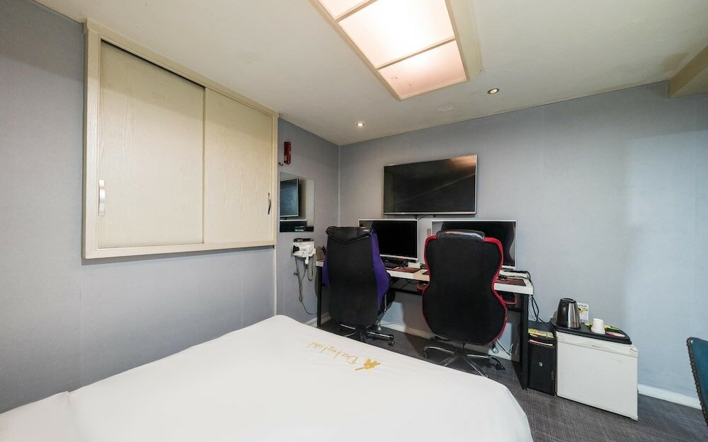 Фото Bucheon Donquihotel