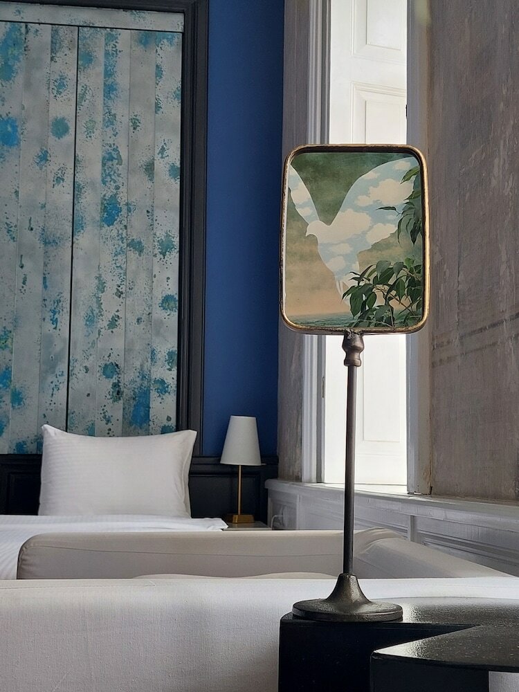 Фото Unfound Door