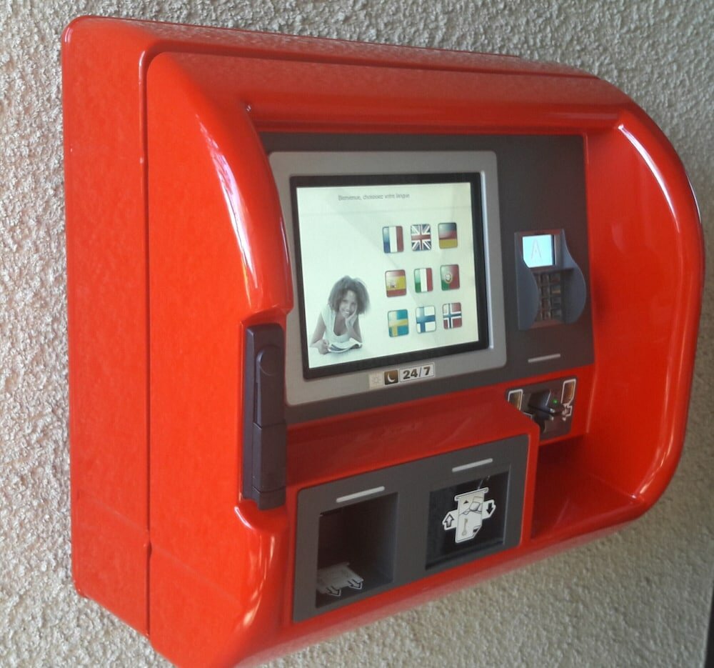 Фото Brit Hotel Confort Pau Lons