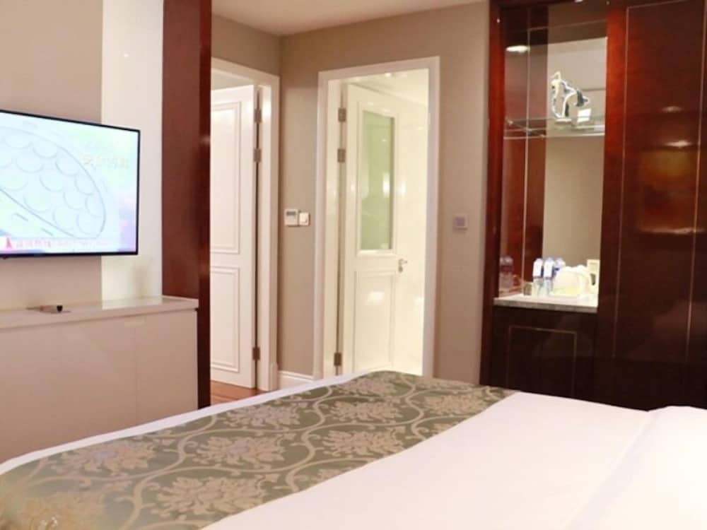 Фото GreenTree Eastern Hotel Binhai Obrao Liya City Square