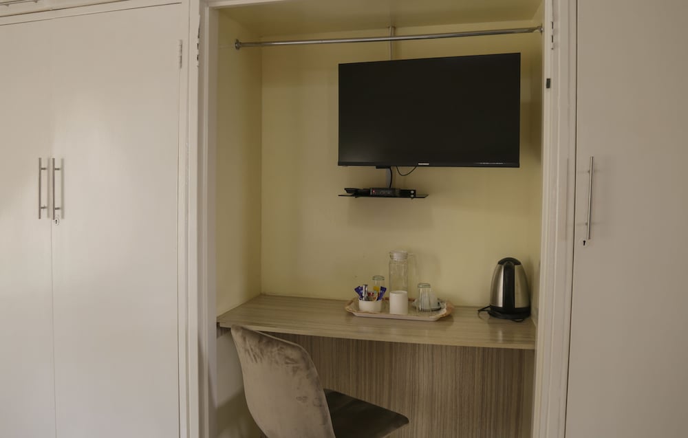 Фото Haithoms Tlokweng