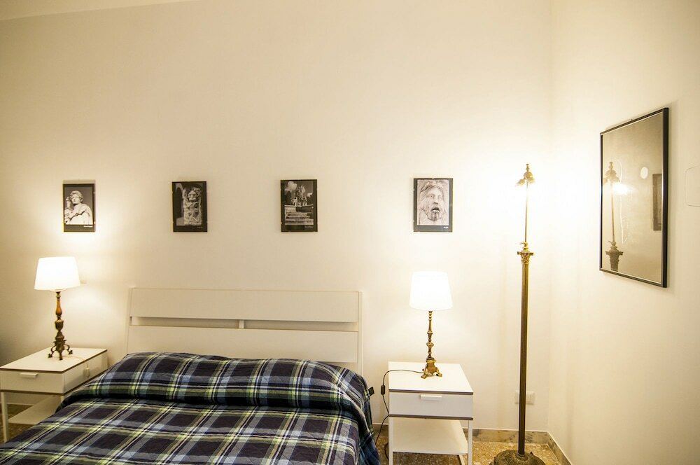 Фото San Pietro Bright Apartment