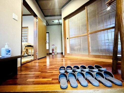 Гостиница Hakone Lake Side Villa & Hot Springs
