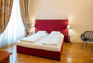 Boutique Hotel Dom - Rooms & Suites (Graz, Bürgergasse, 14), hotel