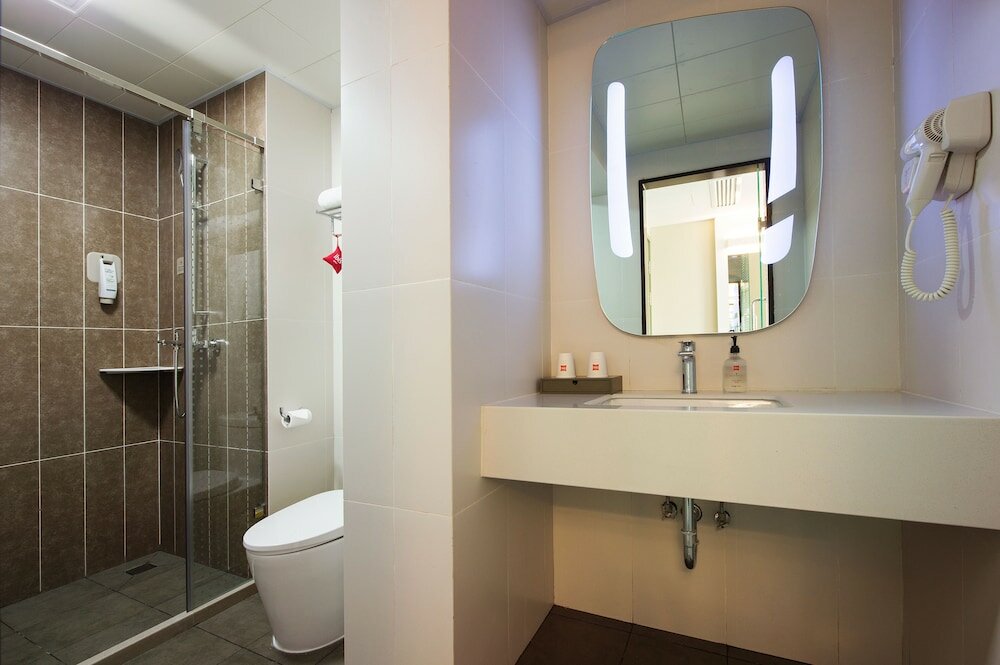 Фото Ibis Harbin Central Street Hotel