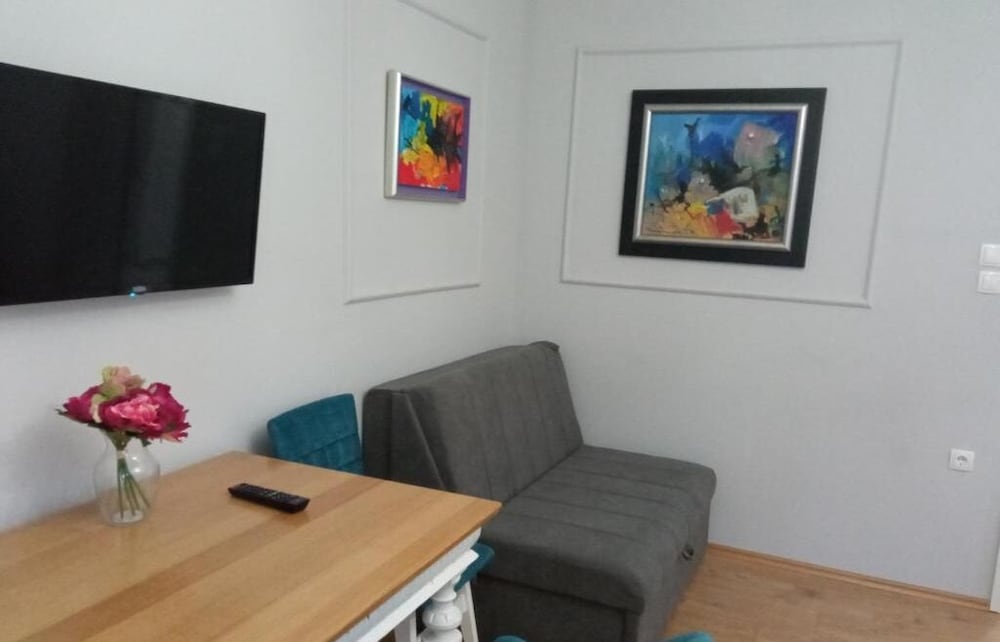 Фото Villa Lucia Apartments & Rooms