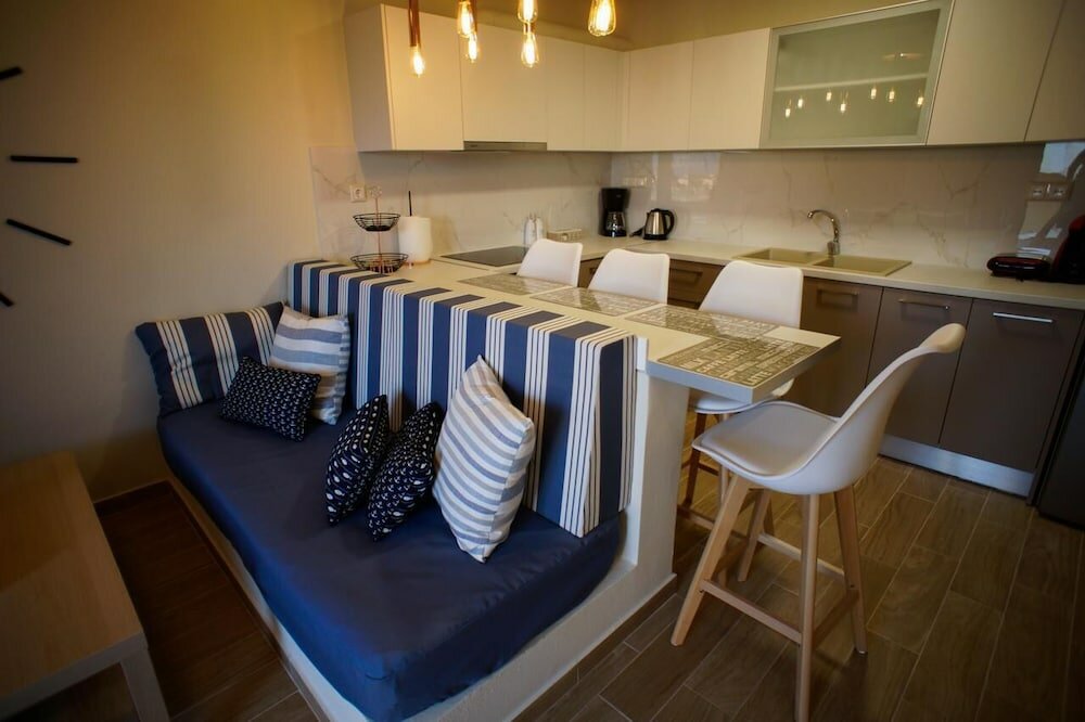 Фото Sandika Apartments