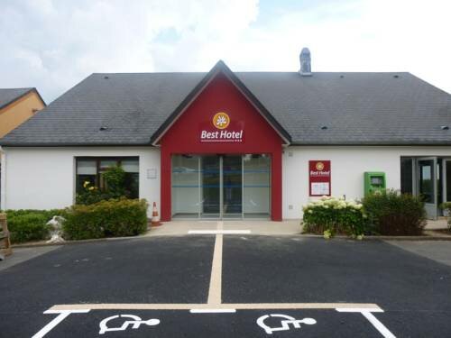 Гостиница Best Hotel Mayenne в Майене