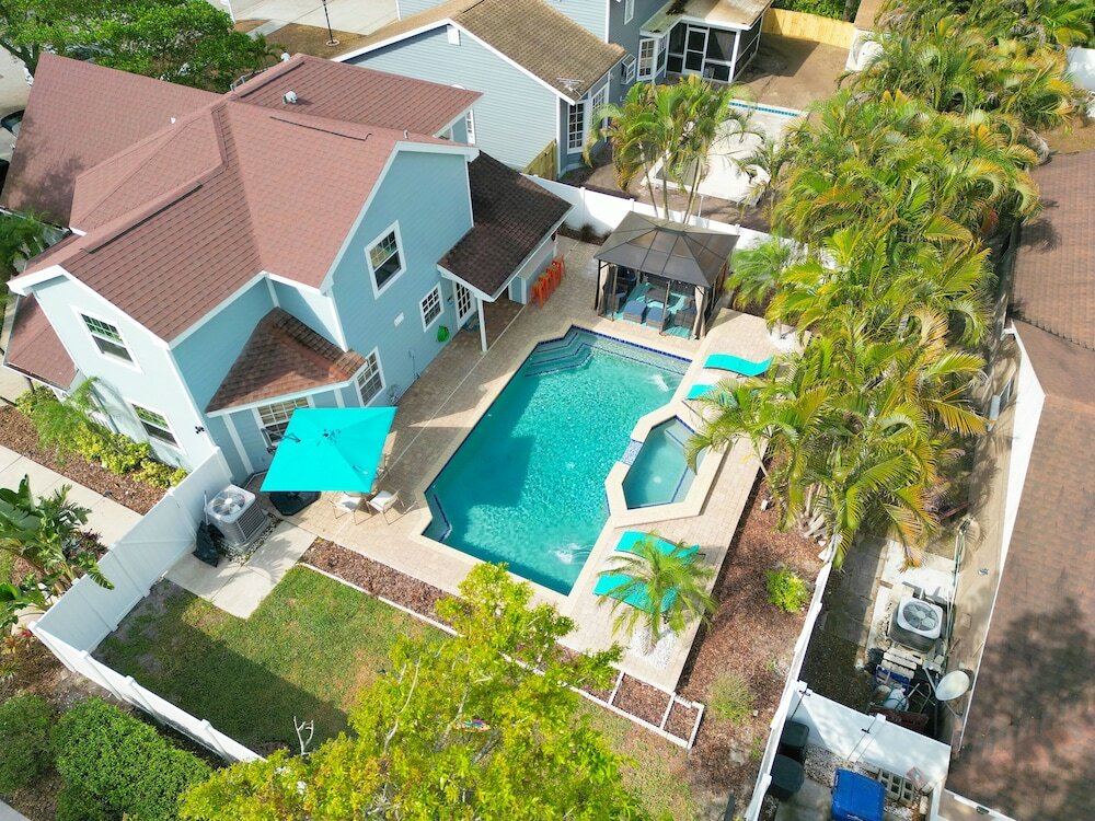 Фото Largo Oasis Near Beaches