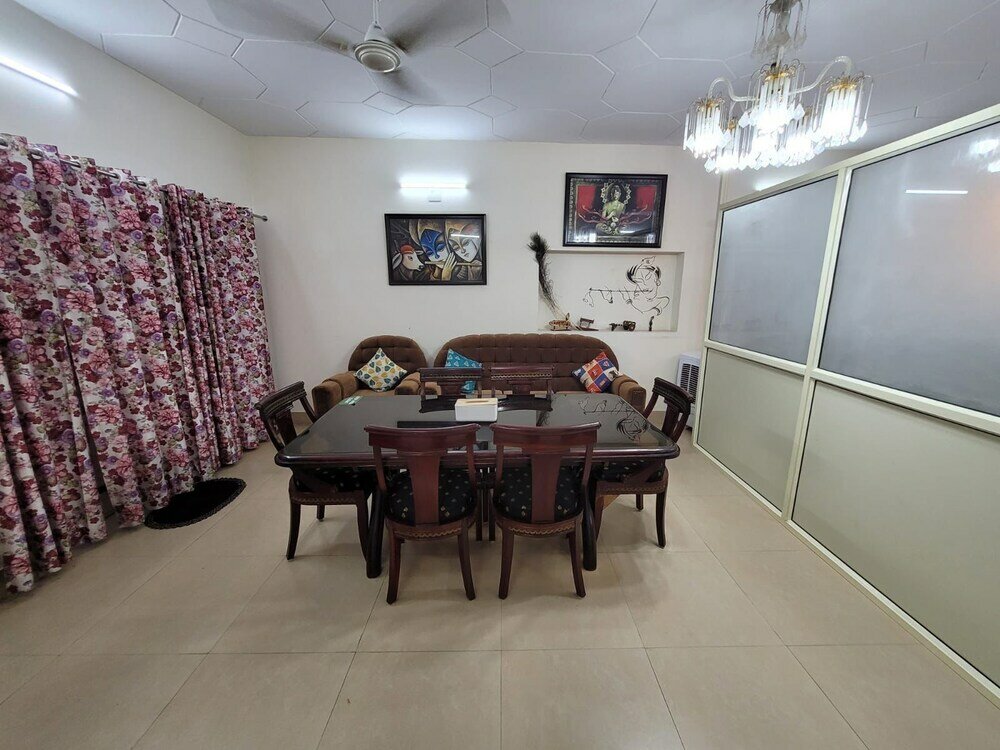 Фото Dhairya Villa Home Away From Home