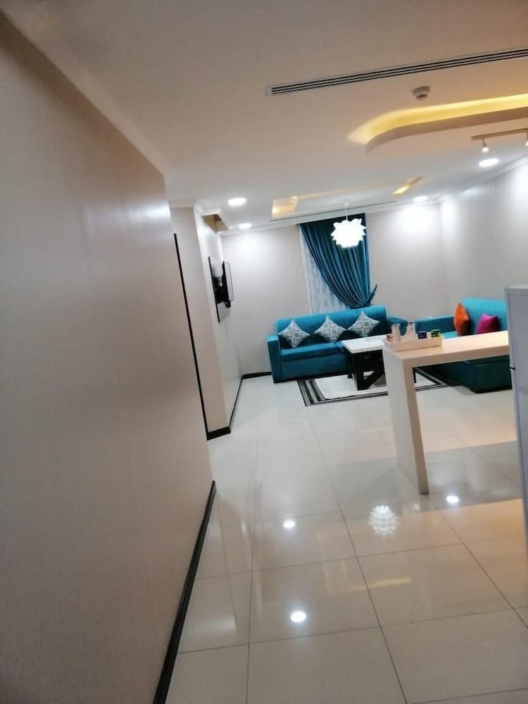 Фото Asalah Hotel Suites