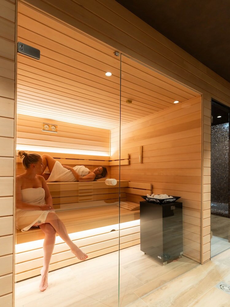 Фото Golden Tree Hotel