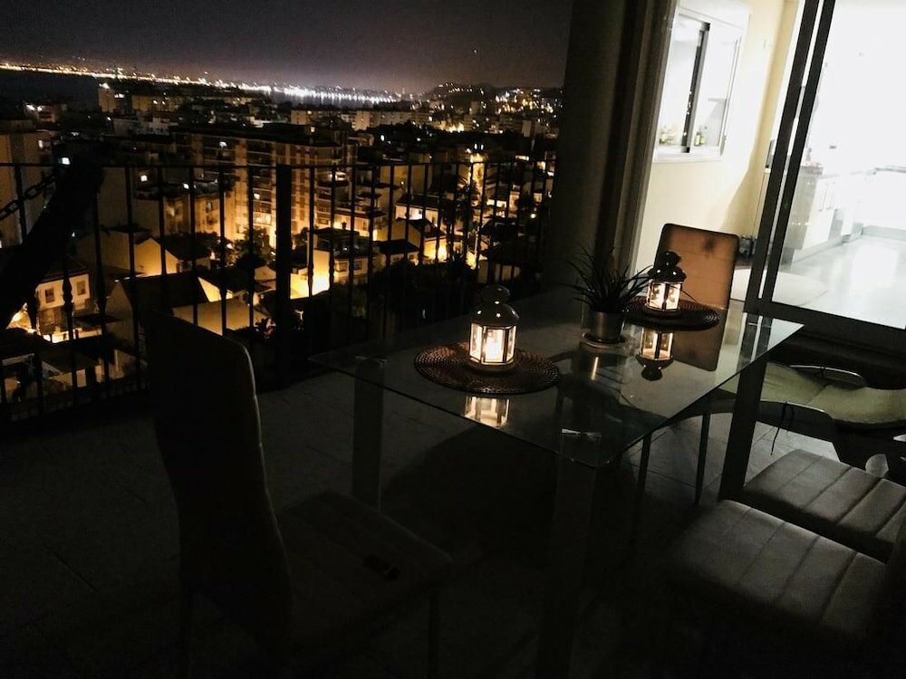 Фото Rooms in Seafront Villa