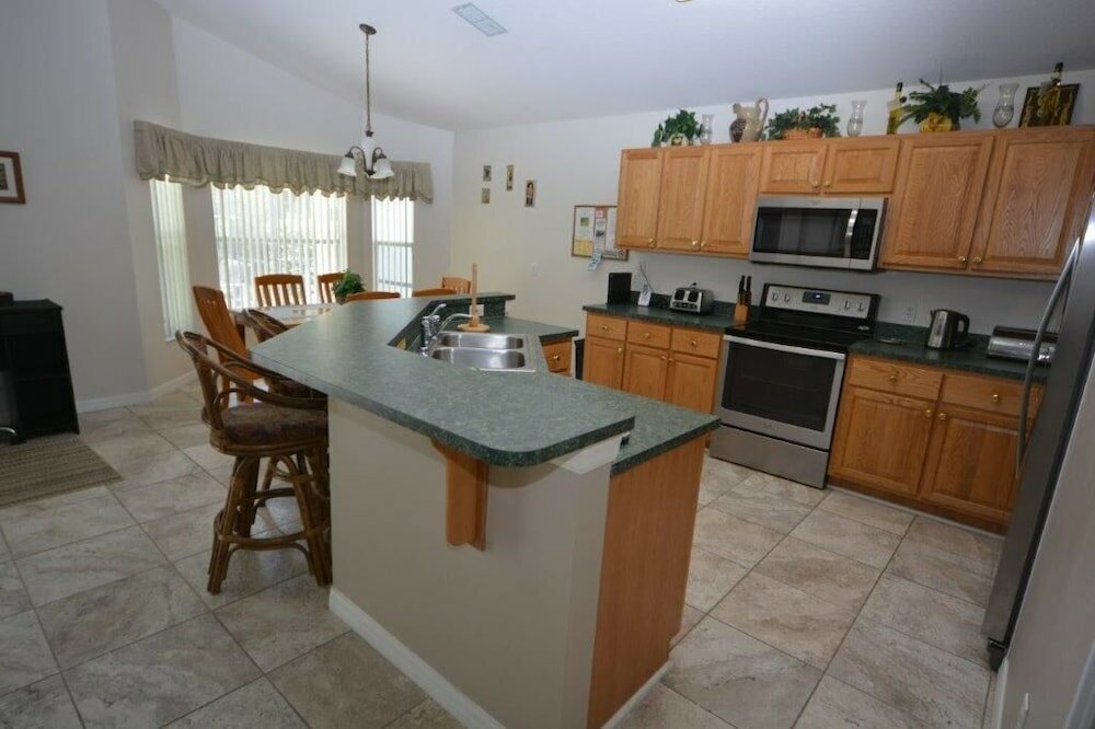 Фото 4662 4-bed Disney Area Home W/games Room/spa