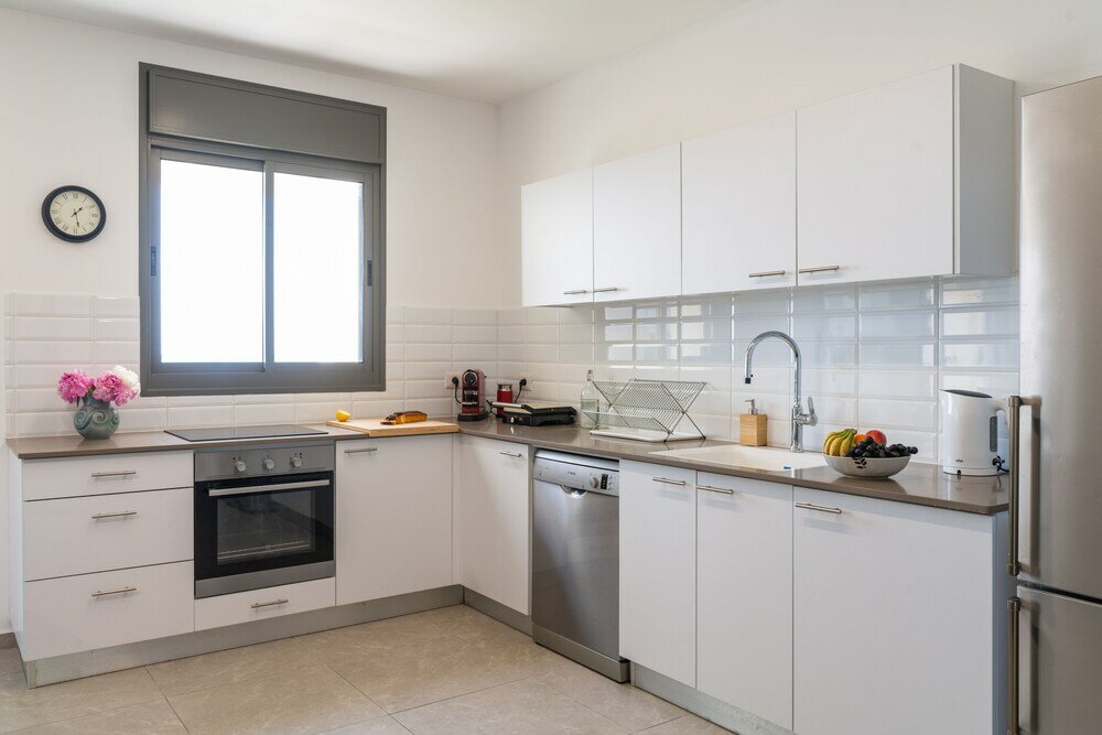 Фото Alloro First Line To The Beach