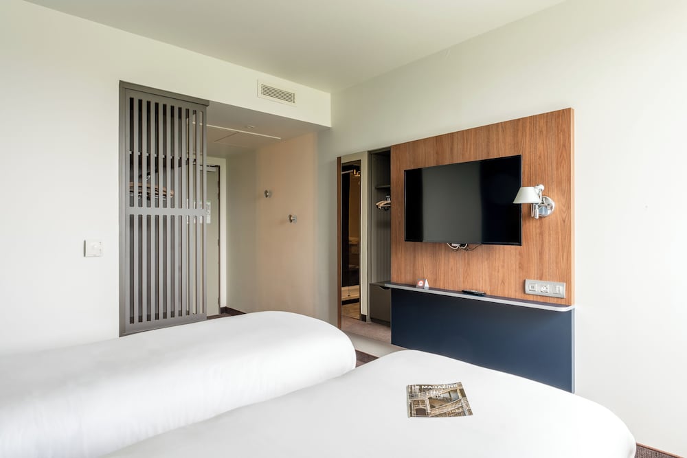 Фото Ibis Rouen Centre Rive Gauche Mermoz