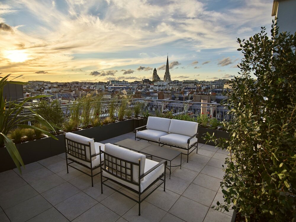 Фото Hotel Plaza Athenee