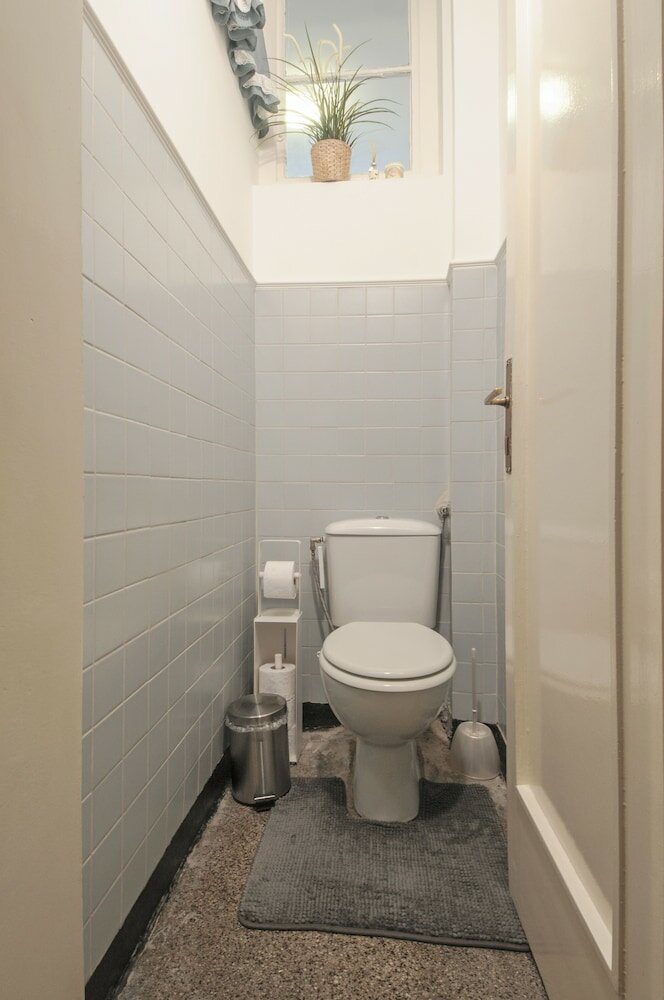 Фото 3 Bdr Top Center Artistic Apartment - 115 m2