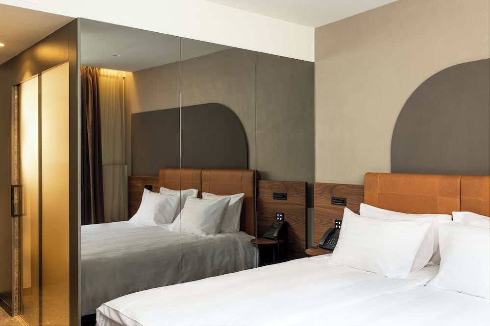 Фото Hotel Gin Budapest