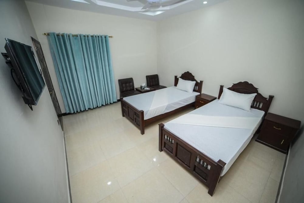 Фото Royal Blue Inn Hotel Islamabad