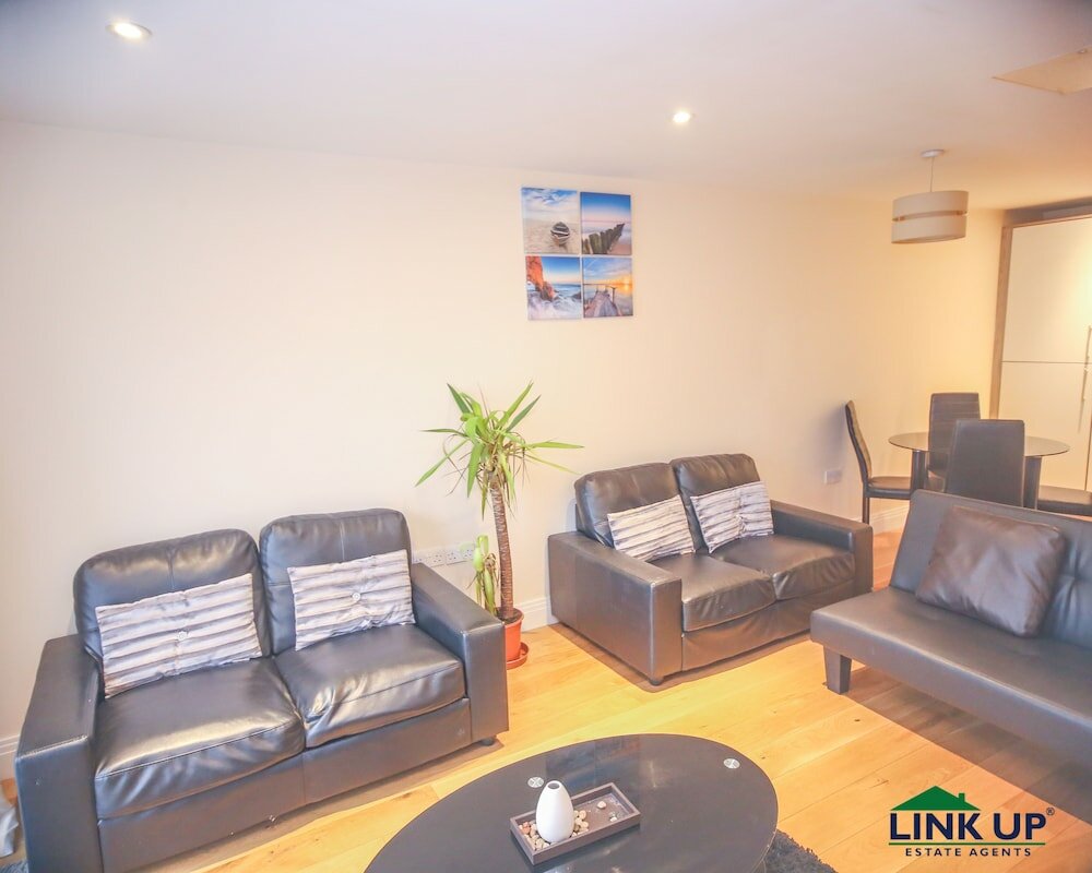 Фото Garden Court