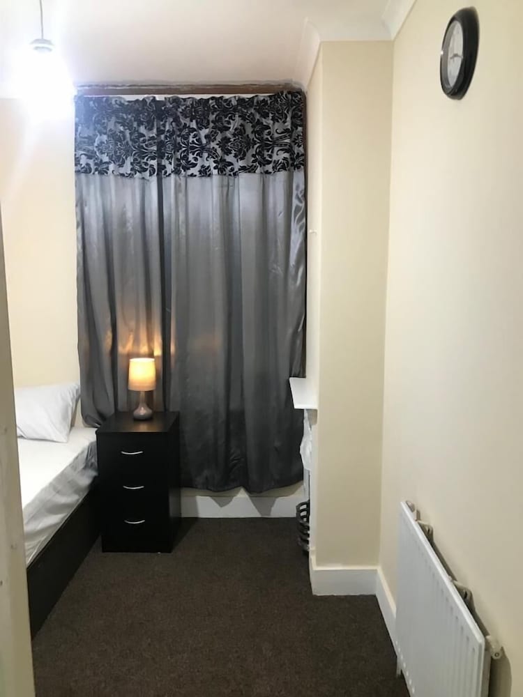 Фото Araagon Homes