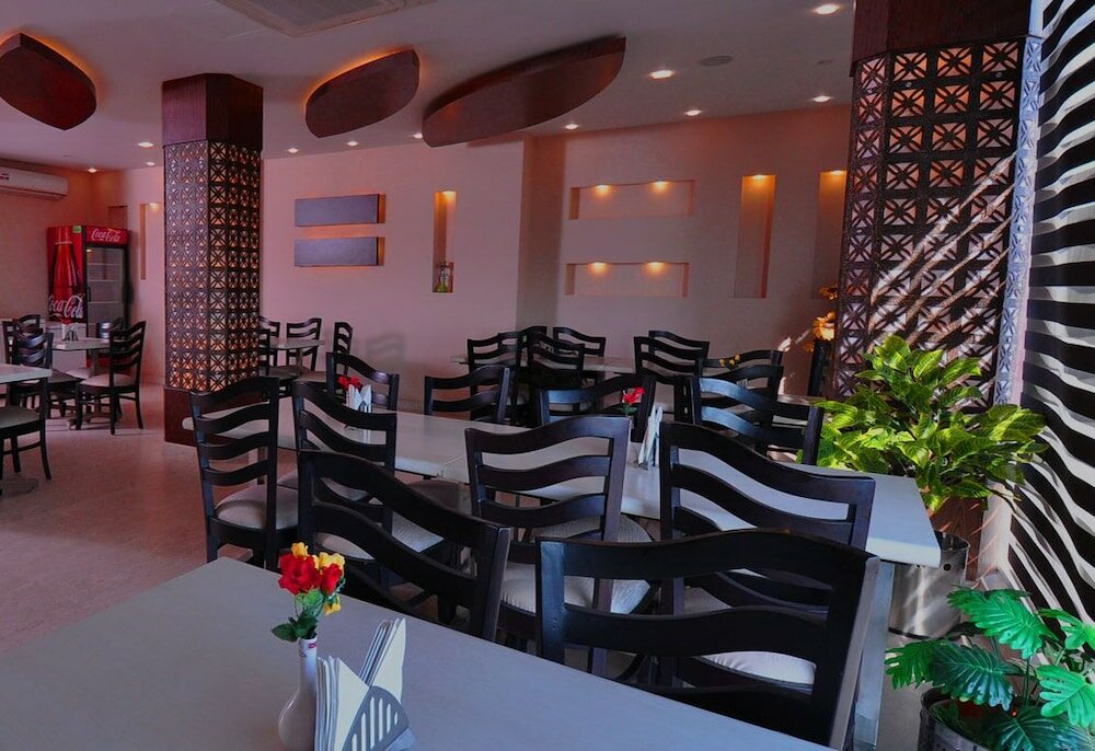 Фото Hotel Asian Plaza Dharamshala