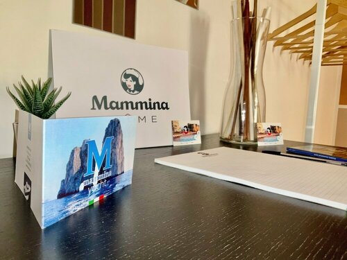 Гостиница Mammina Home Napoli - Santa Lucia в Неаполе