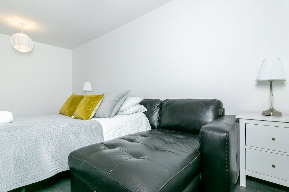 Фото Archers House