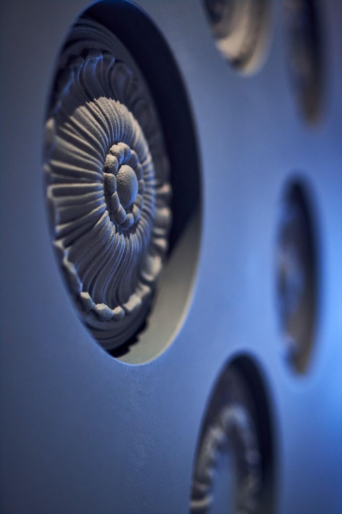 Фото Hotel The Yard