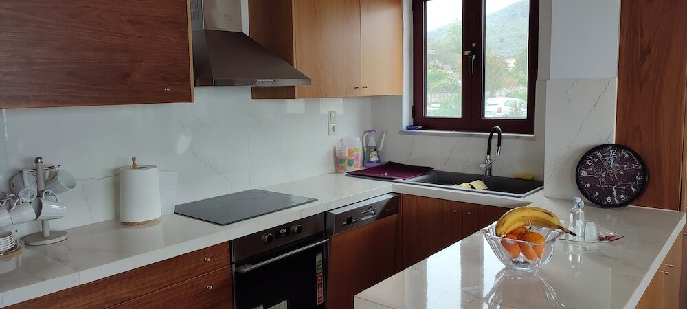 Фото Aloni cottage