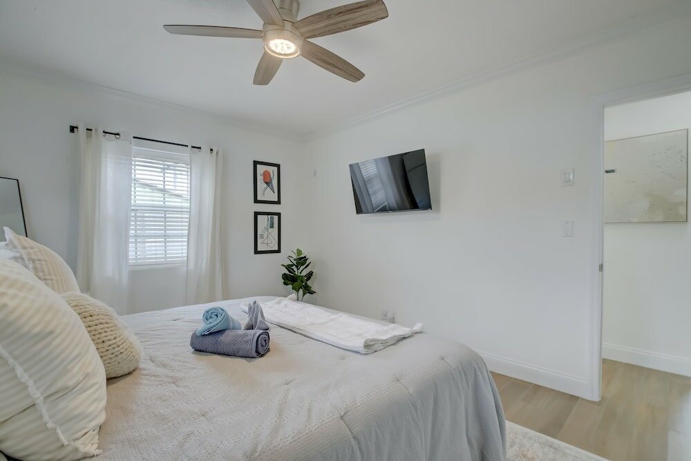 Фото Madrina's Cozy 3br-1ba Spacious Backyard