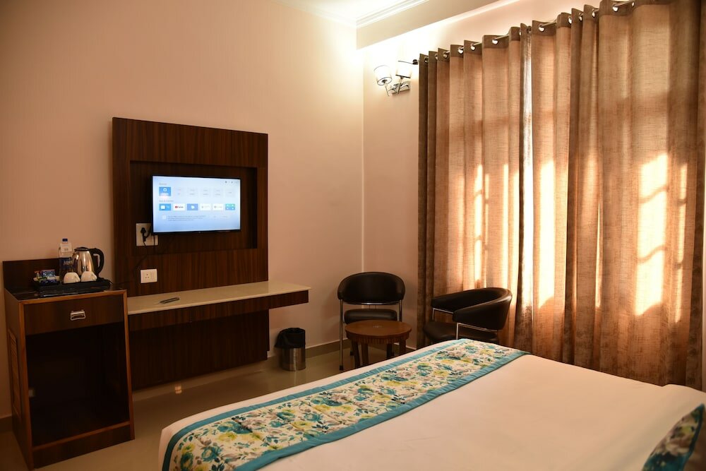 Фото Mastiff Hotel Gopalpur