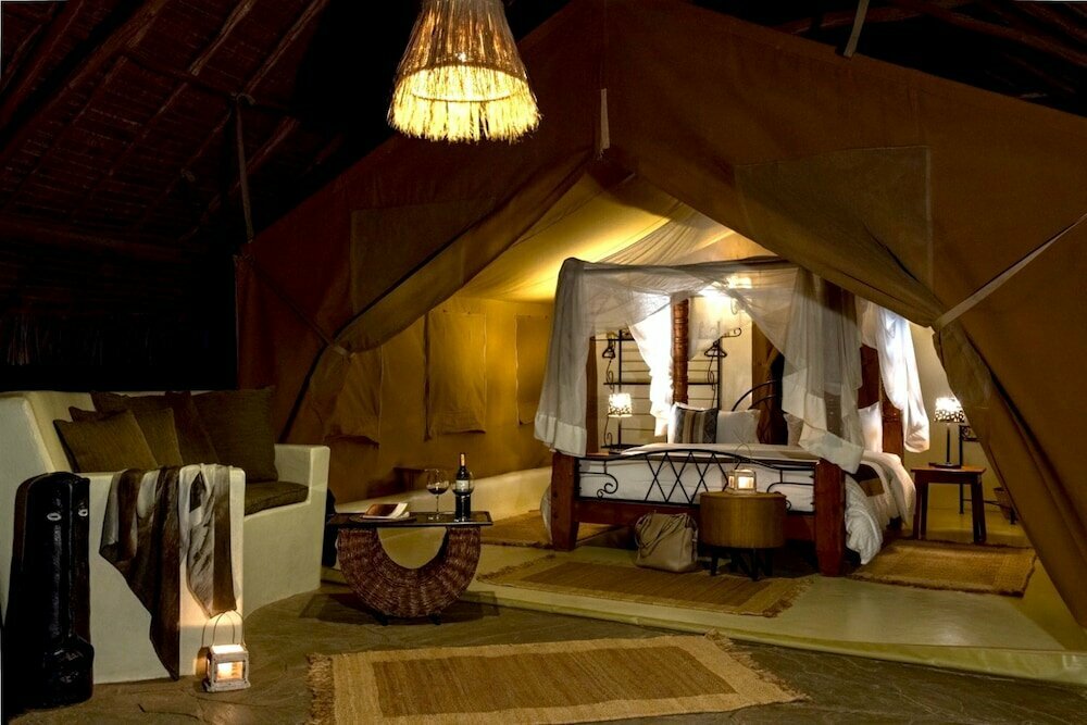 Hotel Flamingo Hill Tented Camp, Nakuru, photo